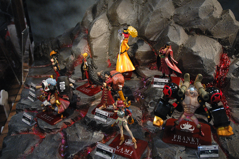 Illustration for article titled The Figures and Other Loot of Jump Festa 2013 (Giant Luffy Balloon Not Included)